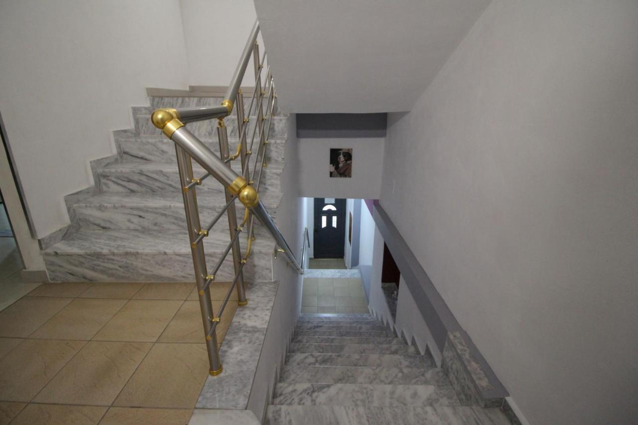 Doka Center Apartments Sarandë Exteriér fotografie