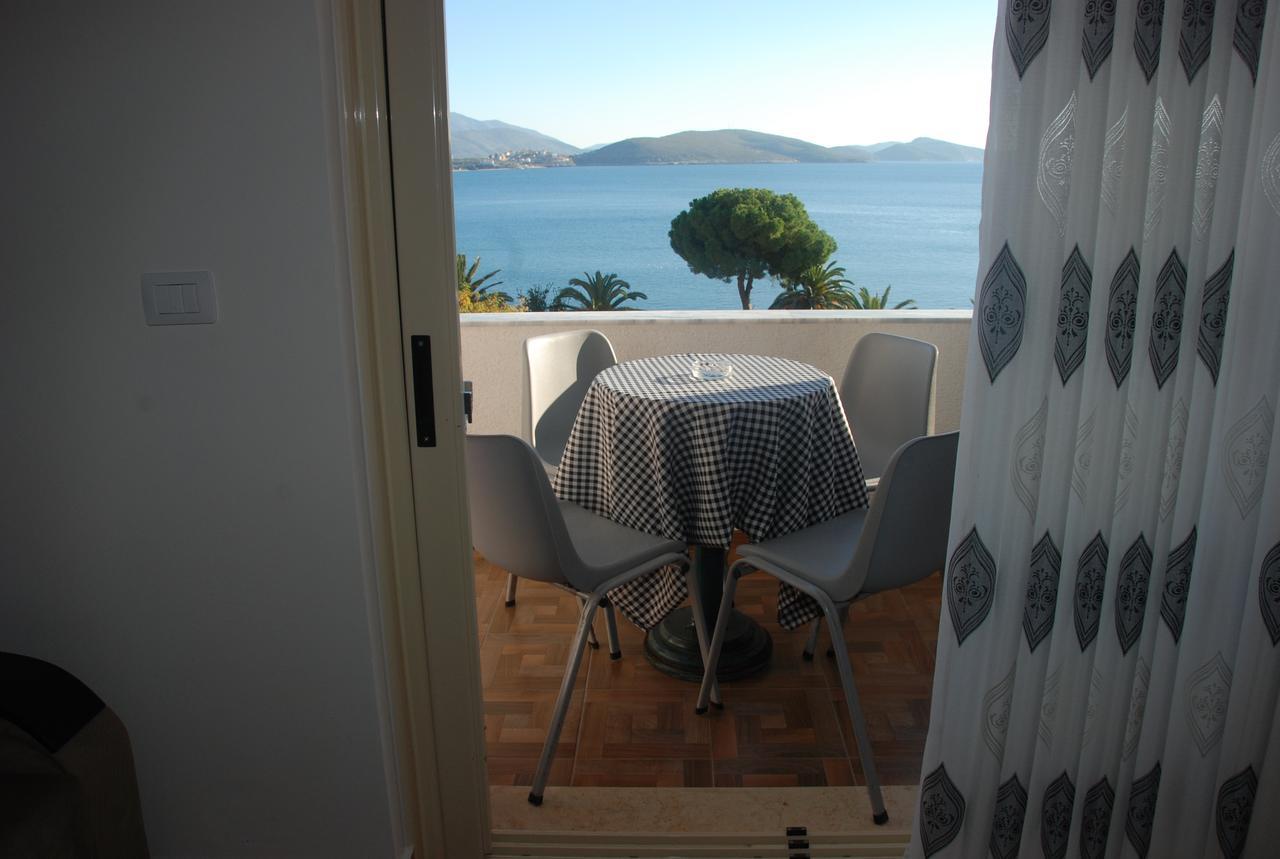 Doka Center Apartments Sarandë Exteriér fotografie