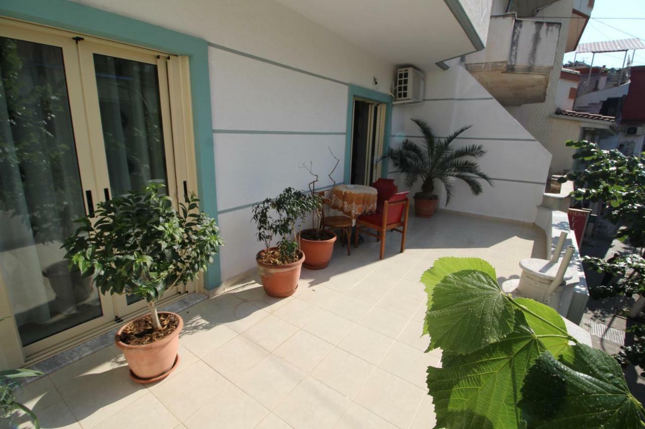 Doka Center Apartments Sarandë Exteriér fotografie
